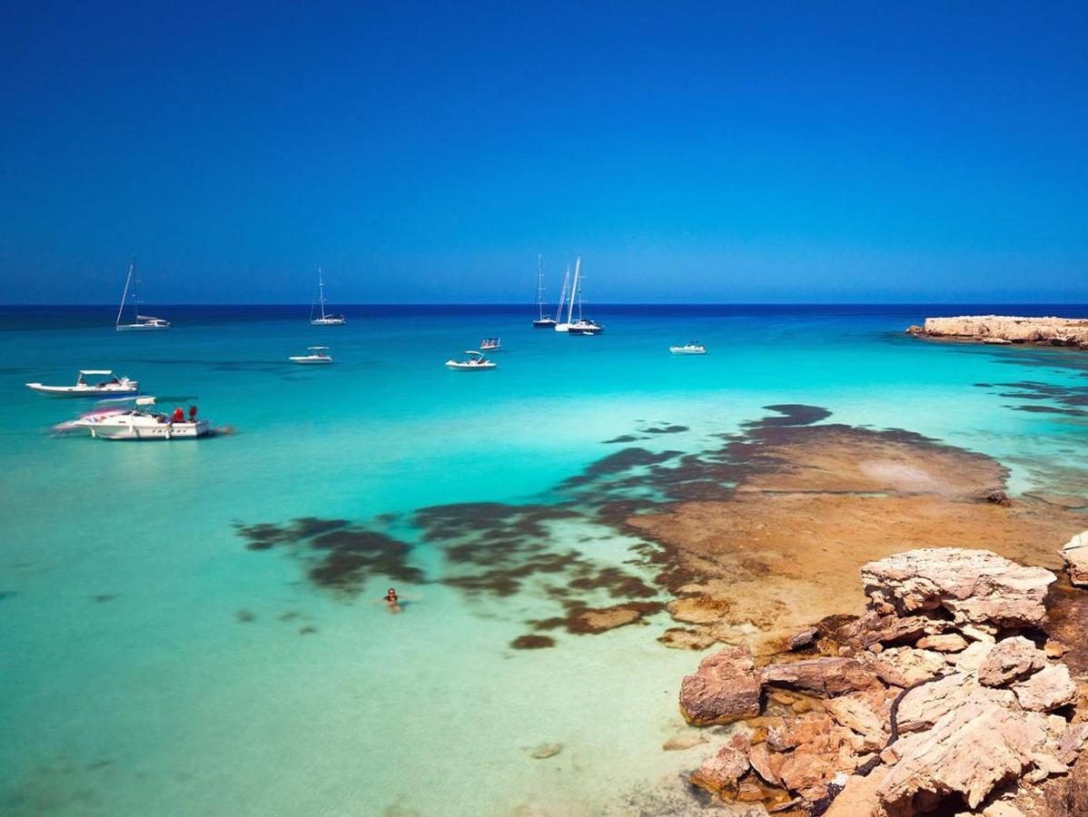 Island Home Seaside Villa باراليمني المظهر الخارجي الصورة