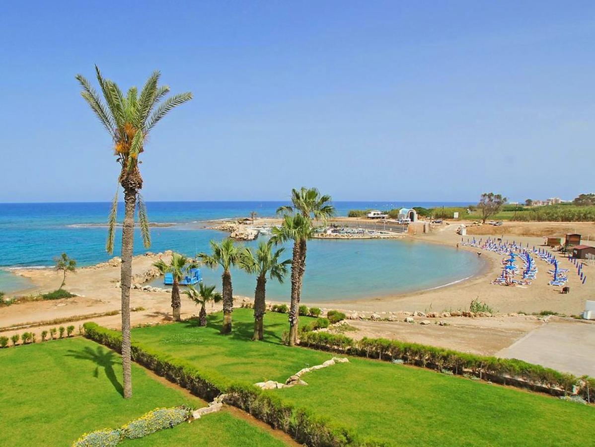Island Home Seaside Villa باراليمني المظهر الخارجي الصورة