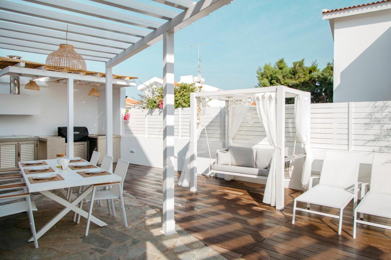 Island Home Seaside Villa باراليمني المظهر الخارجي الصورة