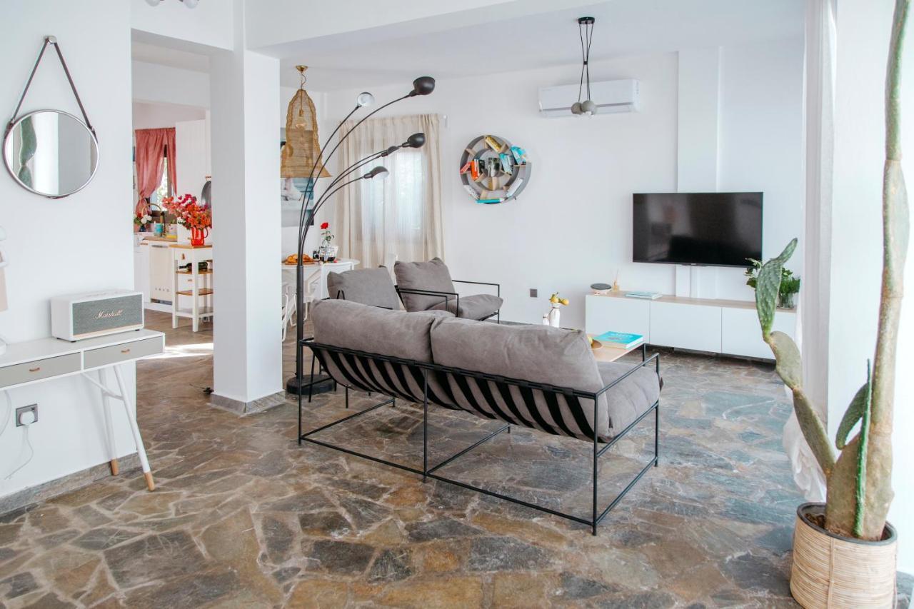 Island Home Seaside Villa باراليمني المظهر الخارجي الصورة