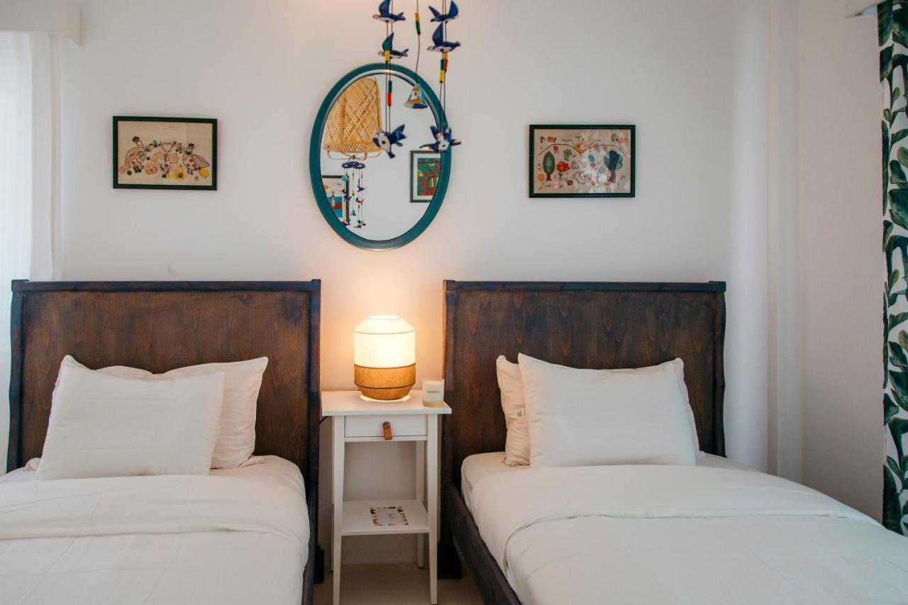 Island Home Seaside Villa باراليمني المظهر الخارجي الصورة